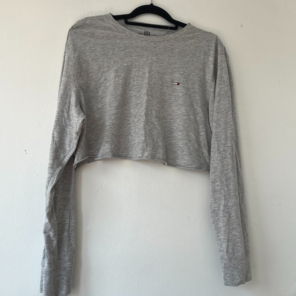 Grey Tommy Hilfiger long sleeve crop top